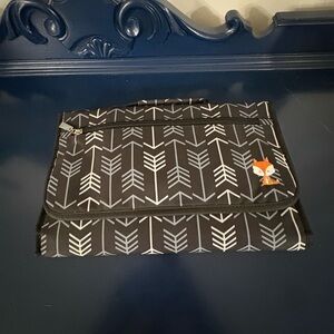 Black and Gray Fox Arrow Patterned Diaper changing pad NWOT
